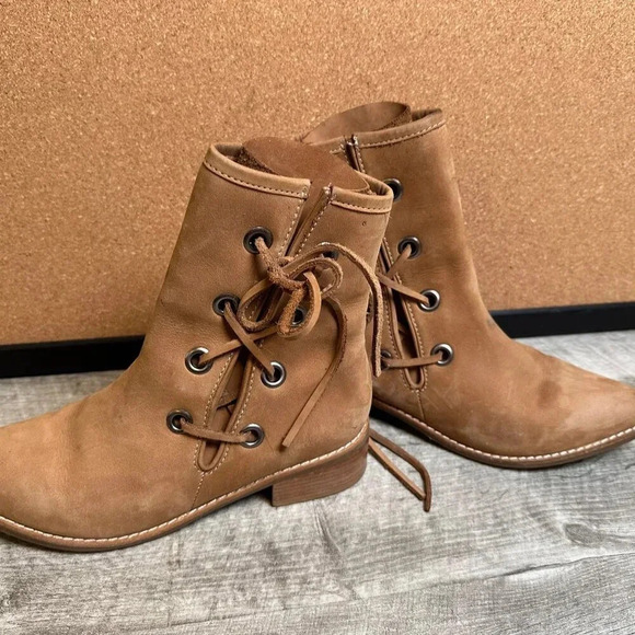 Matisse Proper Suede Lace Up Brown Tan Leather Bootie Size 6.5 Boho - Picture 1 of 5